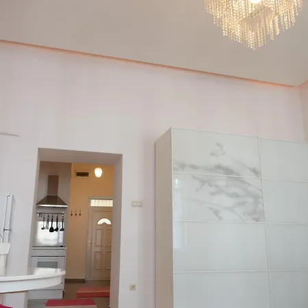 Apartment Academic Vintage Elegance Budapest